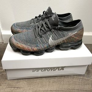 Nike Air Vapormax Flyknit - Mens Sz 12 - Grey